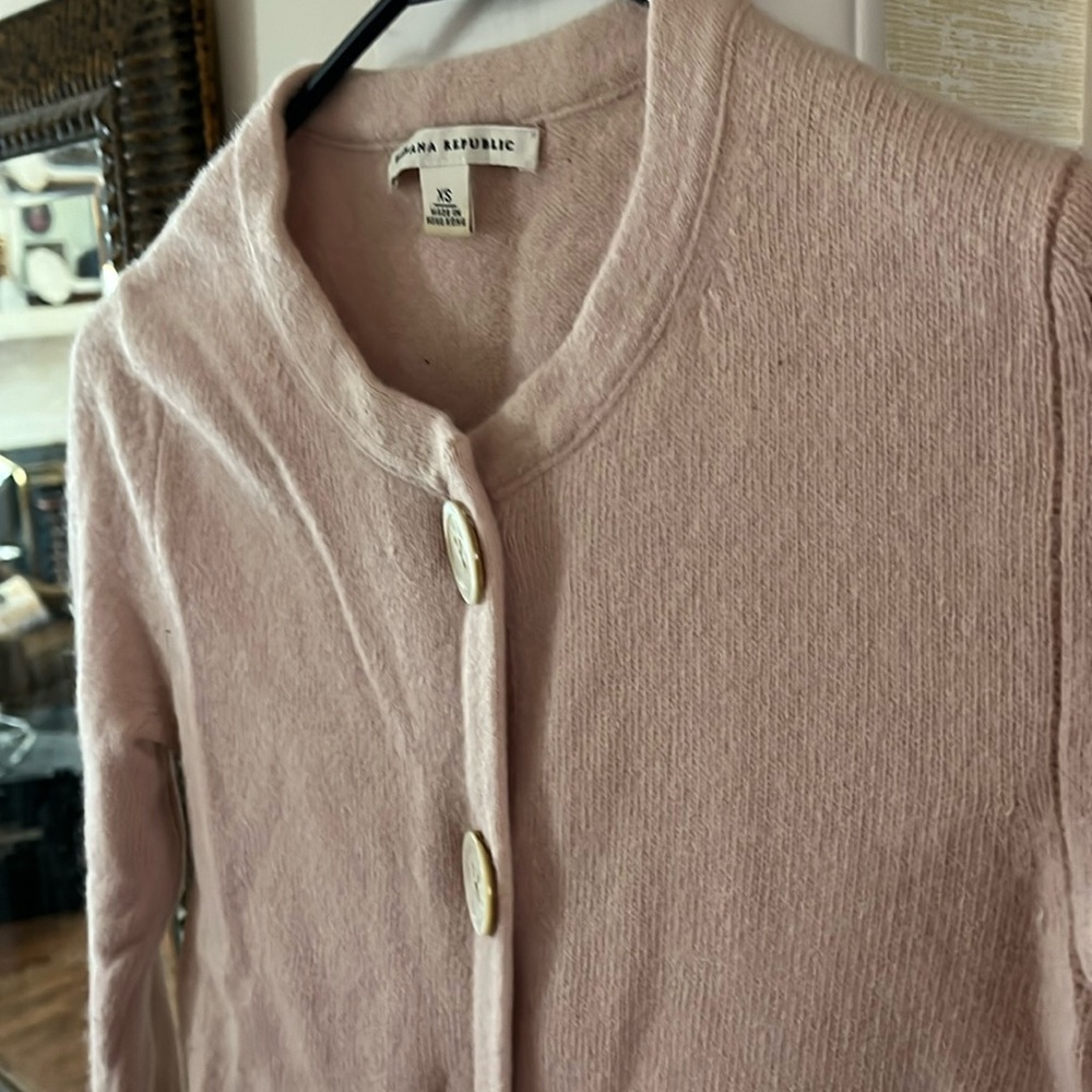 Light Pink Banana Republic Sweater size XS